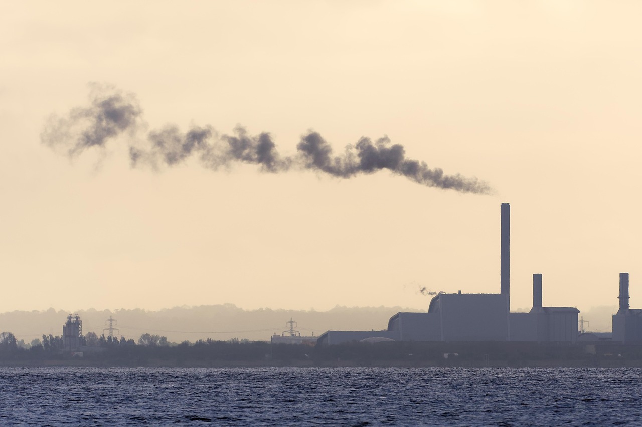 Innovative Carbon Capture, Sequestration, and Compensation Solutions for Port Decarbonization
