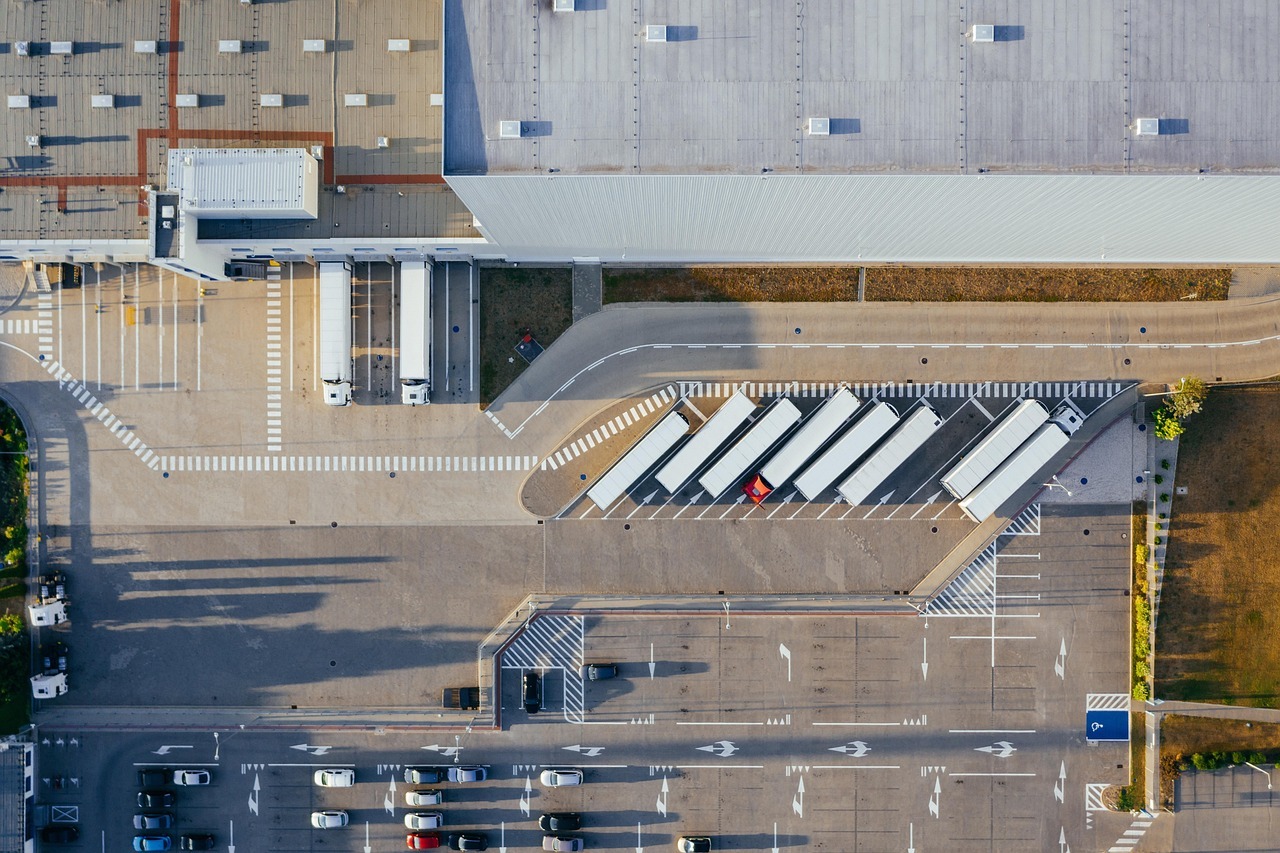*,remove,biomassdust,debris,ATEX,classified,warehouse,environment,autonomously,indoor